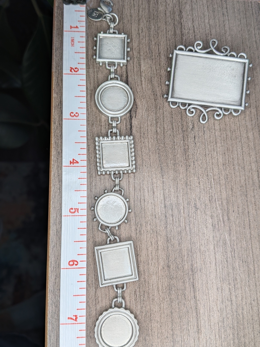 Krikit Vintage Matte Silver Bezel Picture Frame Bracelet & Scroll Brooch Pin Set